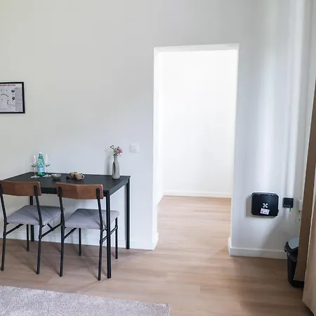 Near Center, Large 7br With Wifi & Tv * Gand