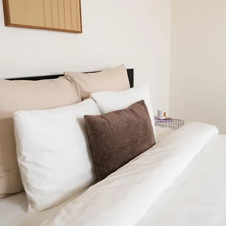 Appartement Near Center, Large 7br With Wifi & Tv *