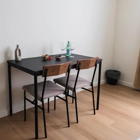 Appartement Near Center, Large 7br With Wifi & Tv *